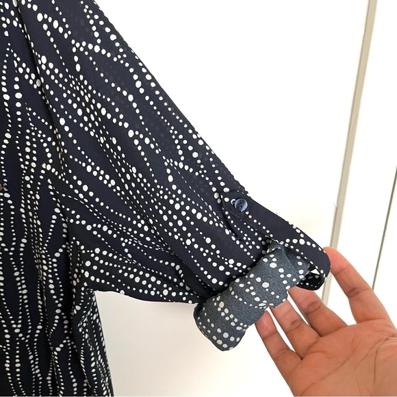 Simply Emma Top Womens 2x Black White Dot Button Front Convertible Tab Sleeves - Picture 5 of 9